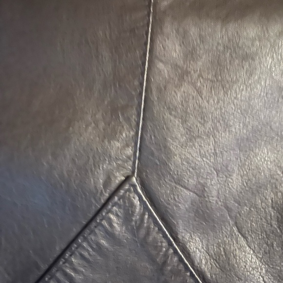 Ladies Leather Vest The Leather Ranch size Small - Picture 8 of 9